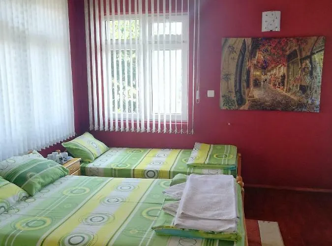 בית הארחה Къща Мариела *