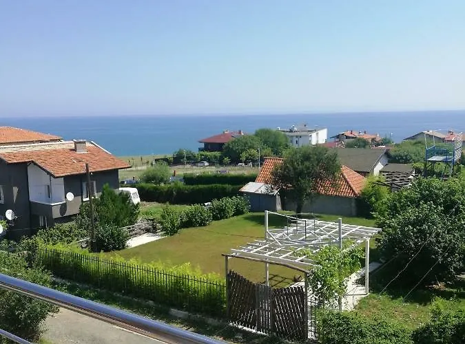 בית הארחה Къща Мариела *