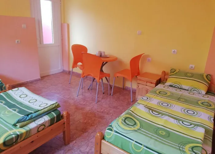 בית הארחה Къща Мариела